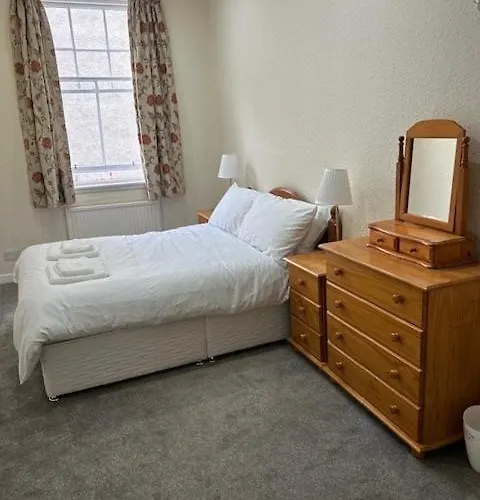 Royal Mile Tron Square 3 Double Bedrooms Fantastic Location Parking